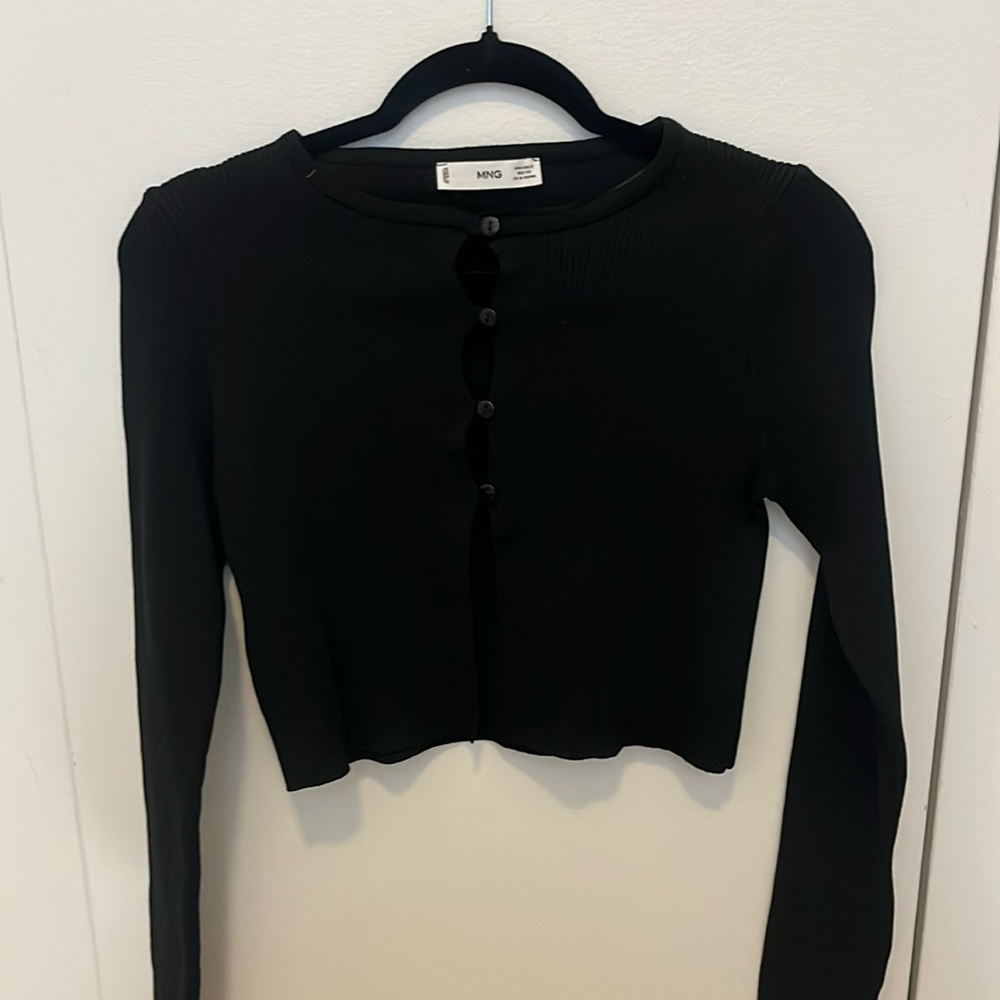 Mango Button Up Crop Top Knit